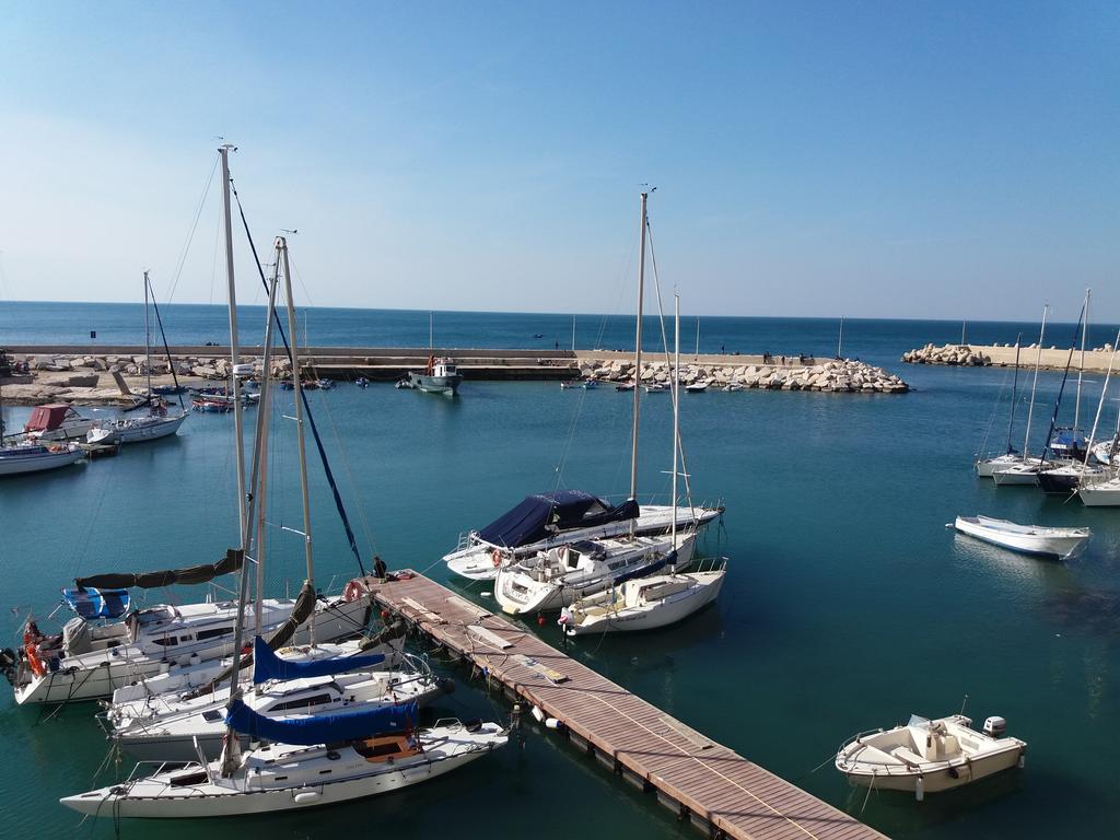 Il Da Vinci Casa Vacanze ジョヴィナッツォ エクステリア 写真