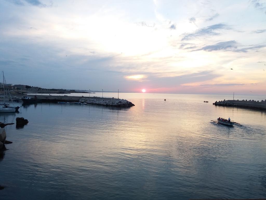 Il Da Vinci Casa Vacanze ジョヴィナッツォ エクステリア 写真